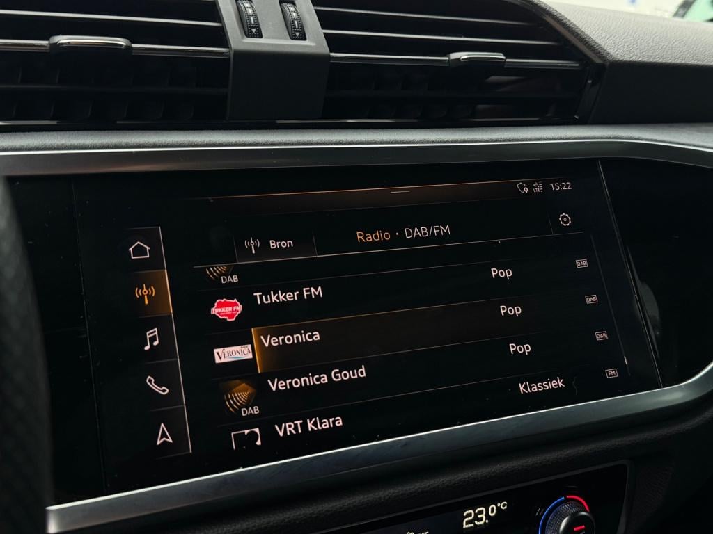 Audi Q3 sportback 45 tfsi quattro s-line * keyless * matrix led * adaptive 