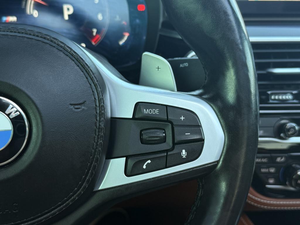 BMW 5 Serie 540i xdrive high executive m-sport | acc | leder | harman / kar