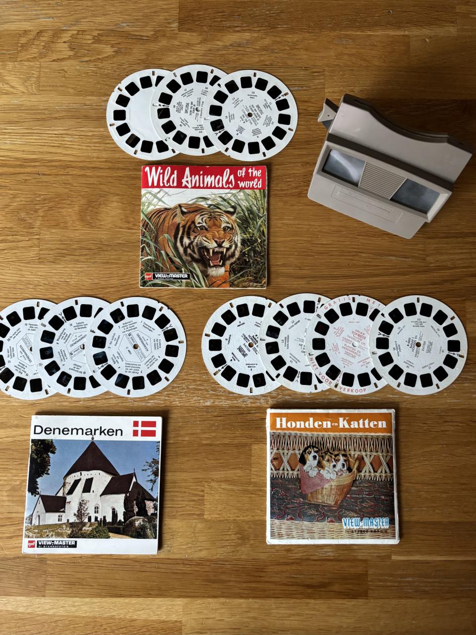Vintage View-Master Collector's Set - Model G (1960-1975)