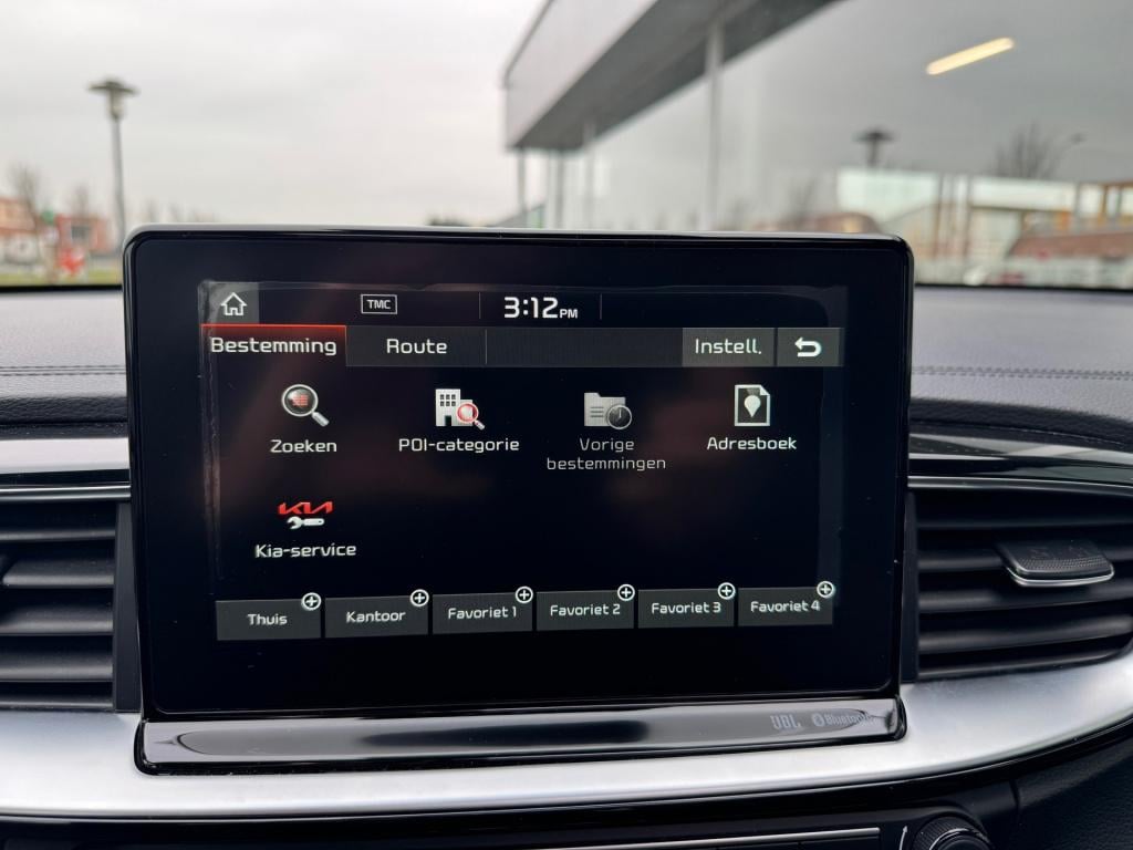 Kia Cee'd 1.4 t-gdi executiveline , apple-carplay, achteruit rijcamera, lee