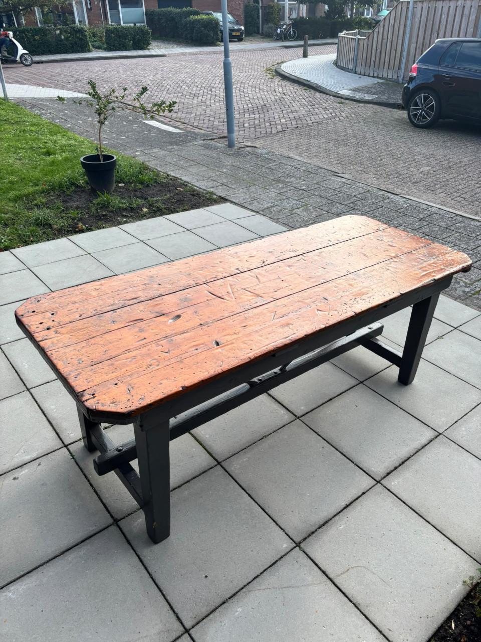 Antieke massieve boerentafel