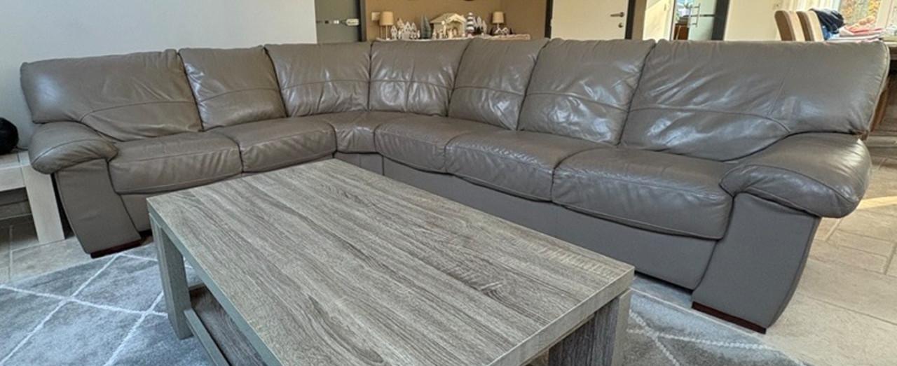 Te koop Echt leren bankstel 3 + 2 zits