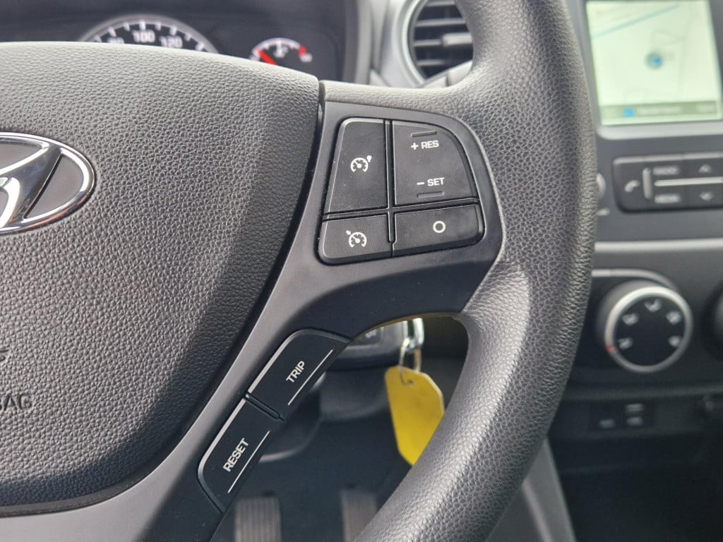 Hyundai I 10 1.0i comfort | carplay | bluetooth | cruise control | navigati