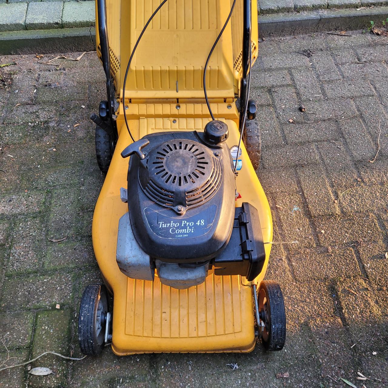 Stiga motormaaier turbo 48 aangedreven