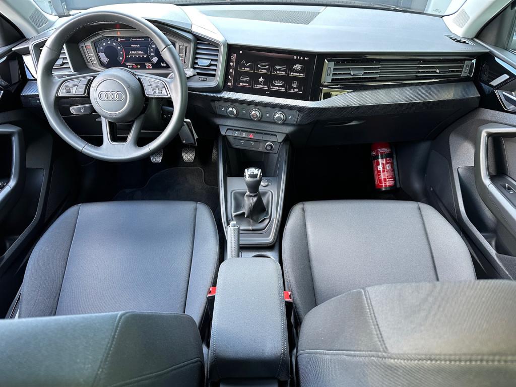 Audi A1 Sportback 25 tfsi | carplay | stoelverwarming | rijklaar incl. gara