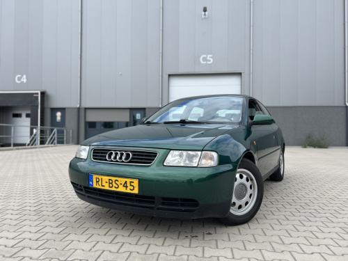 Audi A3 1.6 Ambiente/APK/TREKH/NAP