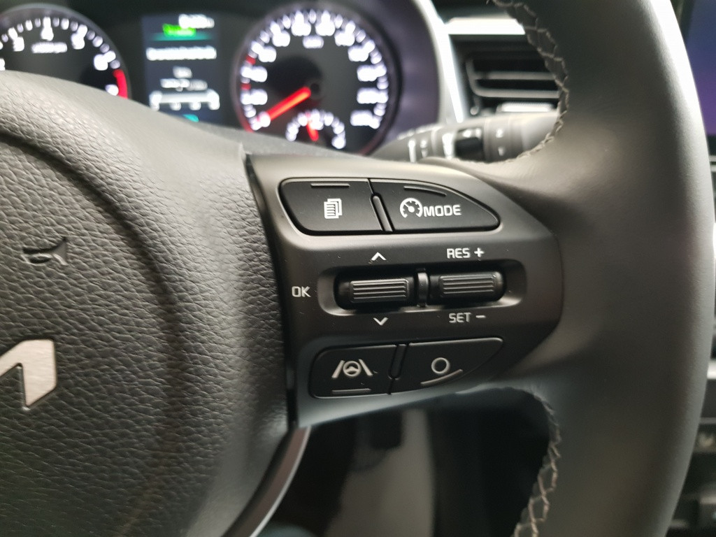 Kia Stonic mhev dynamicplusline 100pk