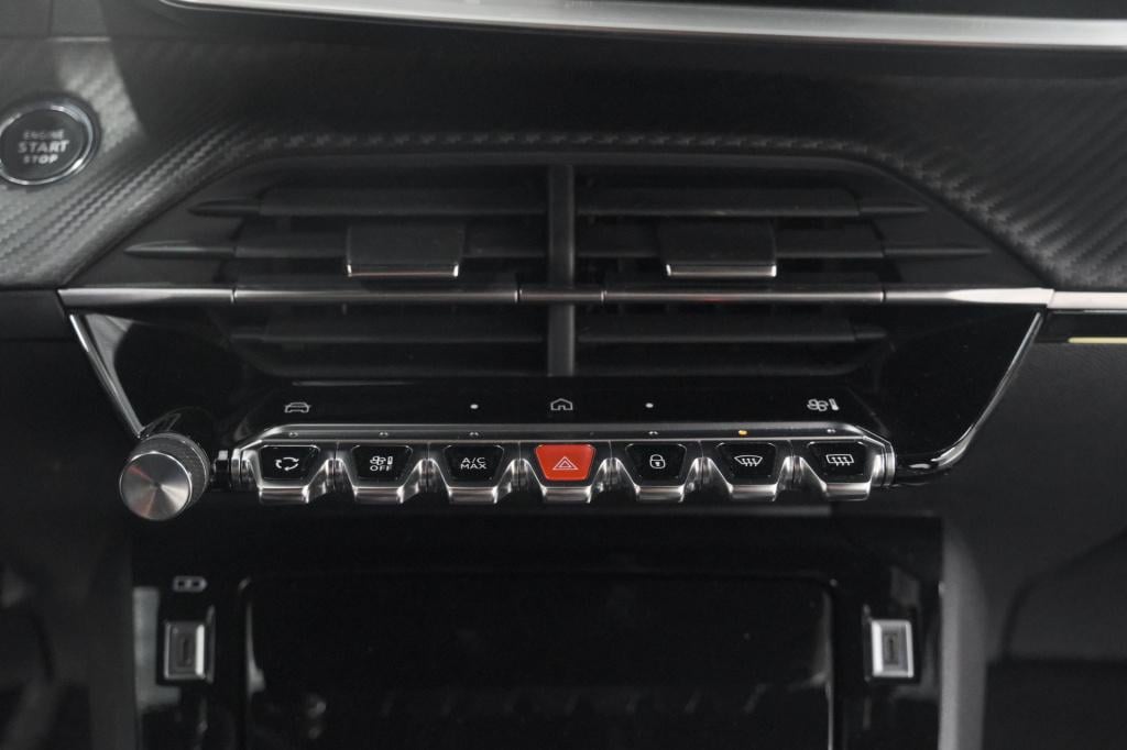 Peugeot 208 puretech 100 gt dark edition | camera | navigatie | apple carpl