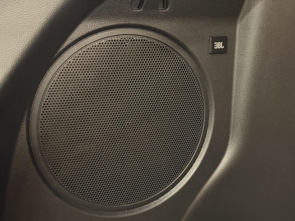 Toyota C-hr 2.0 hybrid 200 exec jbl audio - panoramadak - memory
