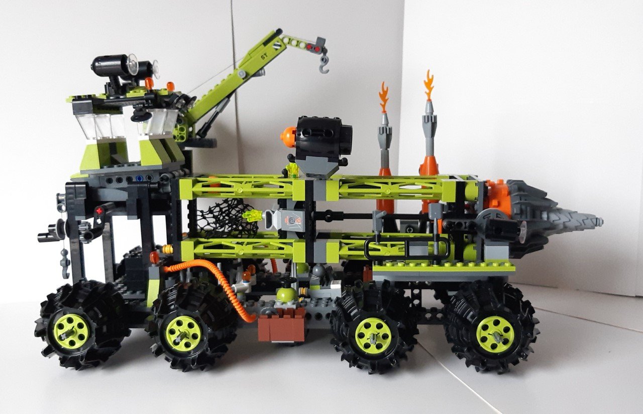 LEGO Power Miners 8964: Titanium Commandopost