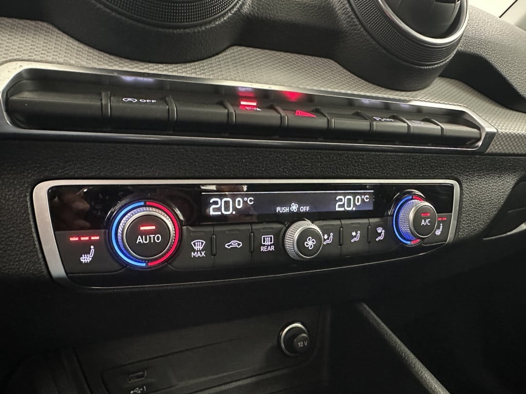 Audi Q2 35 tfsi advanced | adaptief cruise control | led koplampen | sto