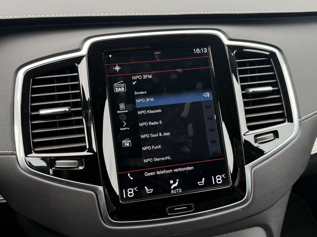 Volvo XC90 t8 390pk recharge r-design| panodak| adap.cruise| trekhaak| 360c