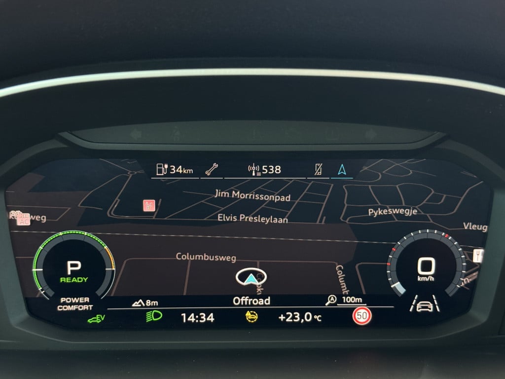 Audi Q3 sportback 45 tfsi e s-line | phev | matrix | stoelverwarming | digi