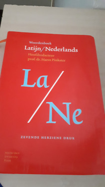 Latijn/Nederlands Woordenboek voor VWO 7e editie