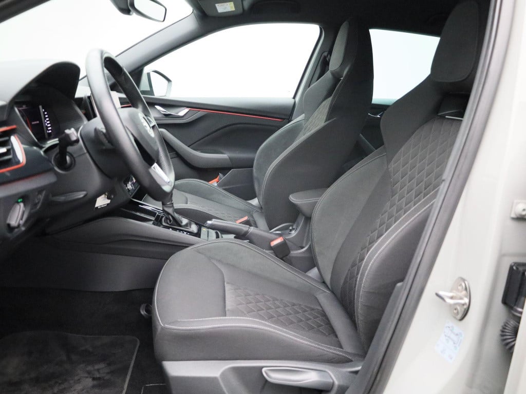 Skoda Scala 1.0 tsi sport business | automaat | lmv | parkeer sensoren | vi