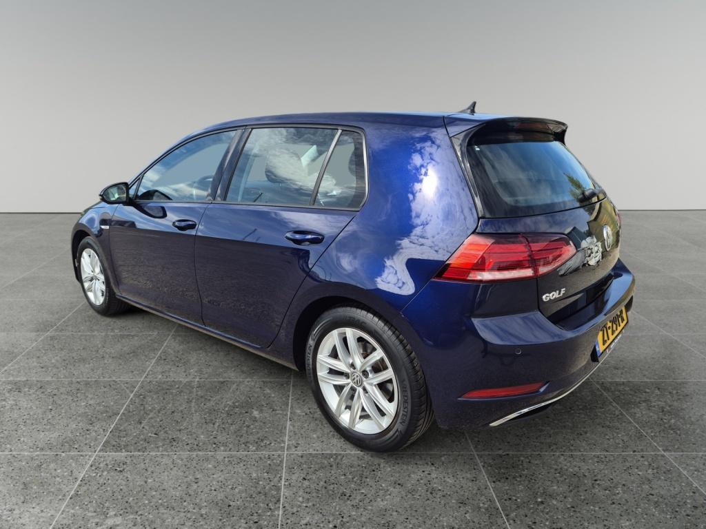 Volkswagen Golf 1.5 tsi comfortline business | automaat | airco | pdc | acc