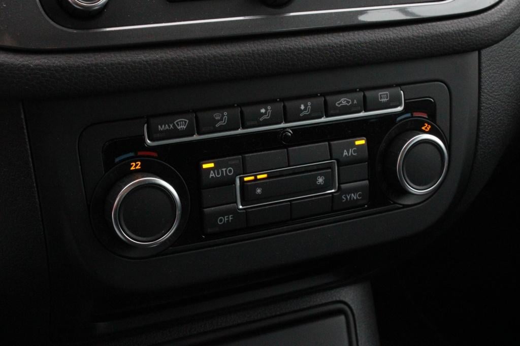 Volkswagen Tiguan 1.4 tsi sport&style + trekhaak electrisch wegklapbaar