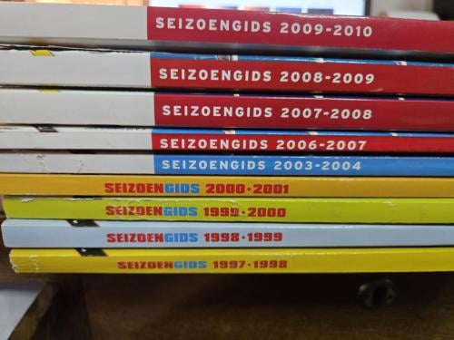 VerzamelingVoetbal International (tot. 12st)  en Voetbal 88