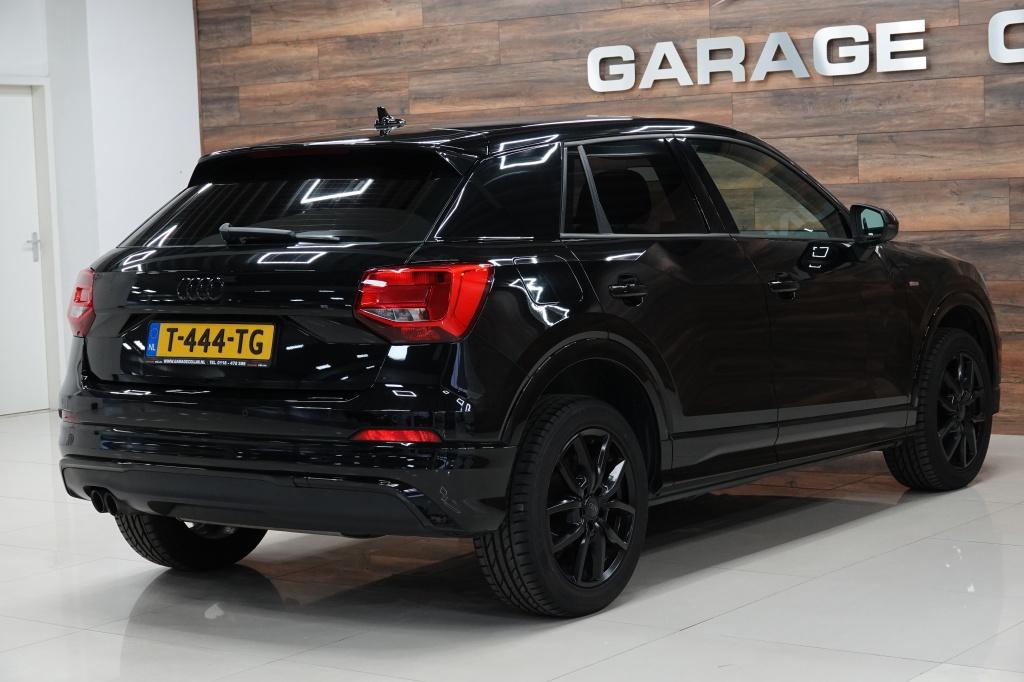 Audi Q2 1.4 tfsi | s-line | pdc | leder |