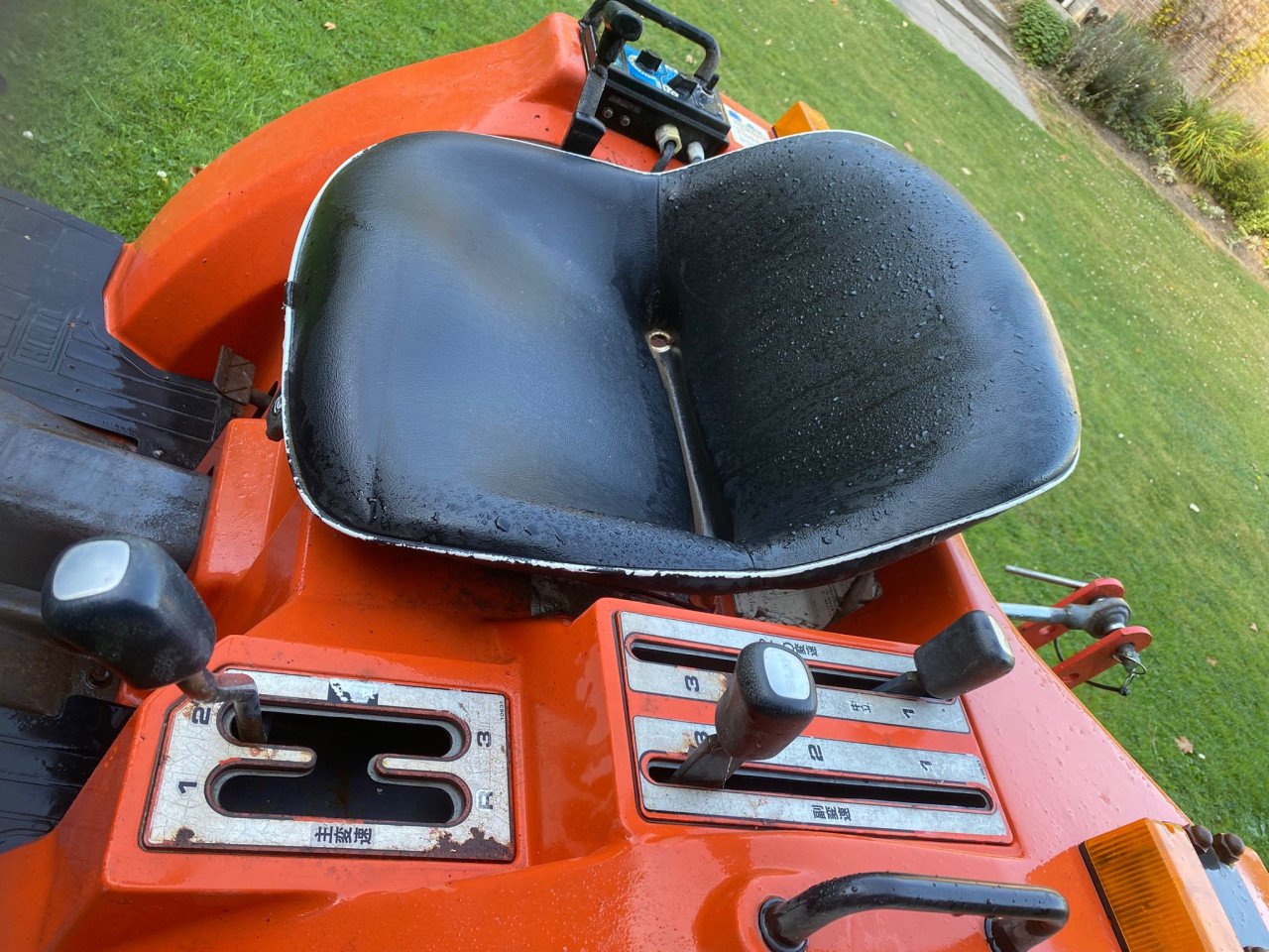 Midi tractor Hinomoto N179 20PK