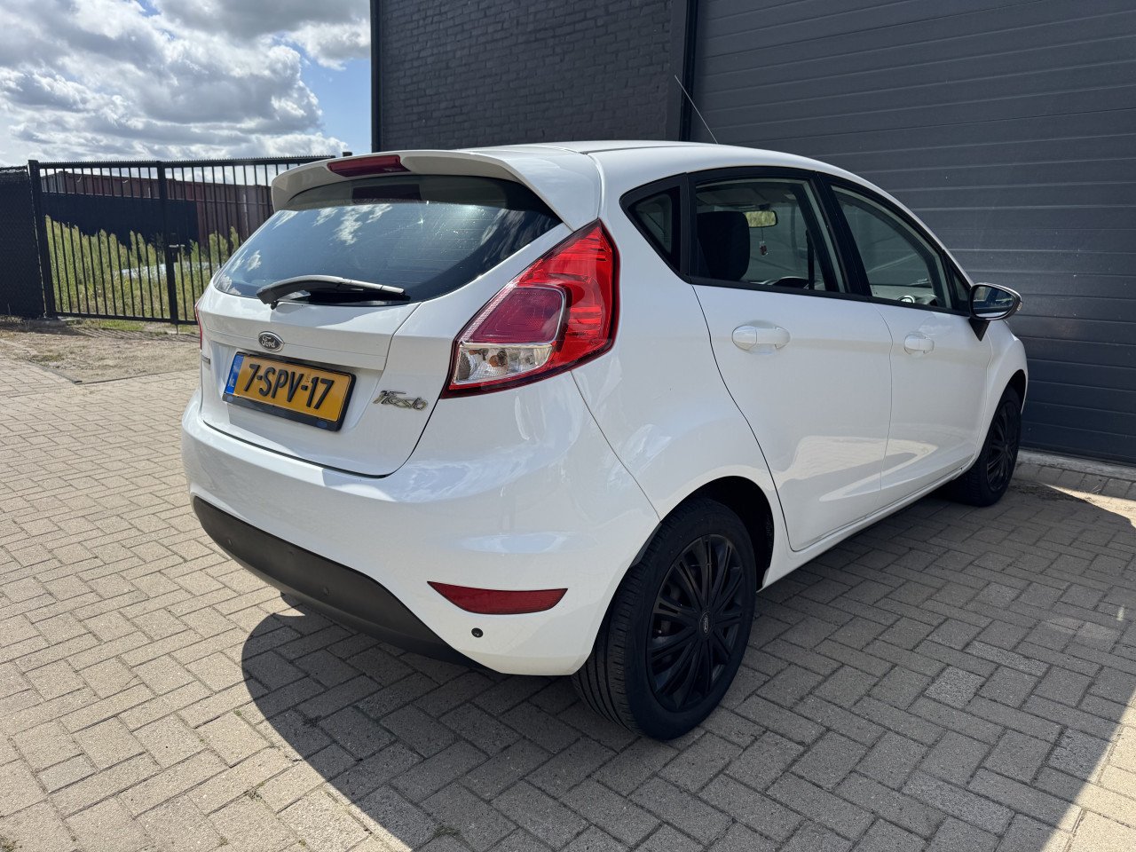 Ford Fiësta 1.0 48KW Style 5DRS 2013 Wit Airco Apk Nap