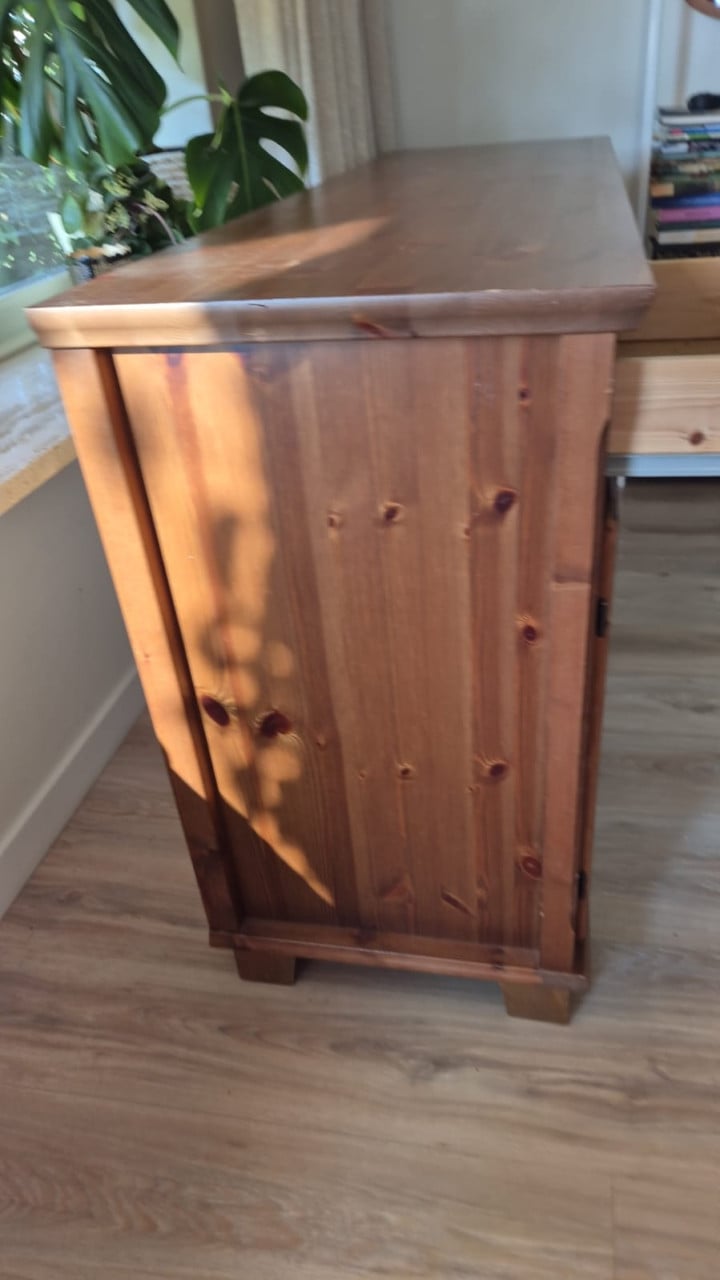 Dressoir kast