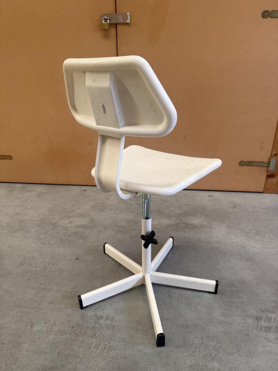 In hoogte verstelbare stoel IKEA jaren 90