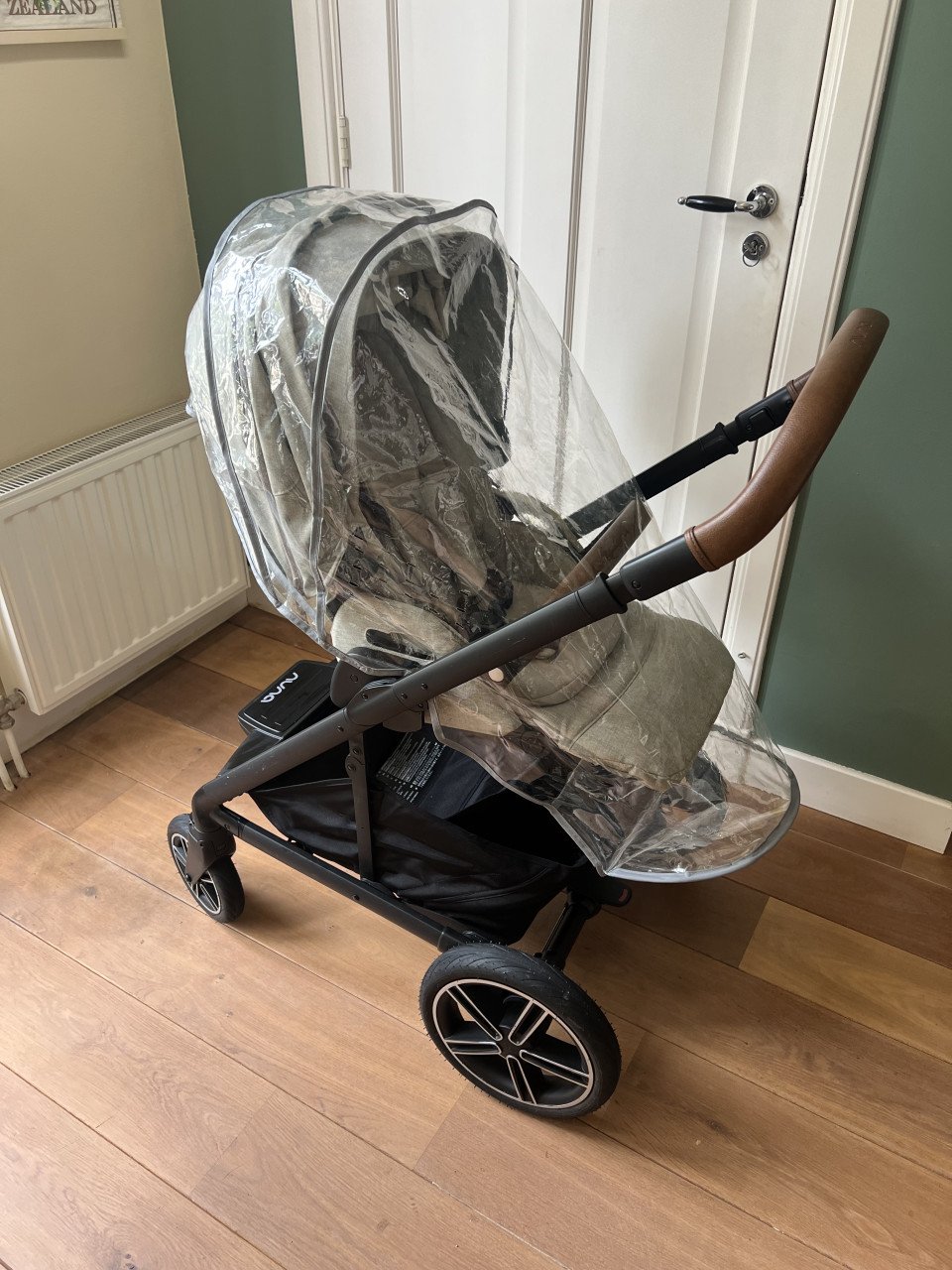 Nuna Mixx Next 2-in-1 + Maxi Cosi Pebble + Familyfix 360 base