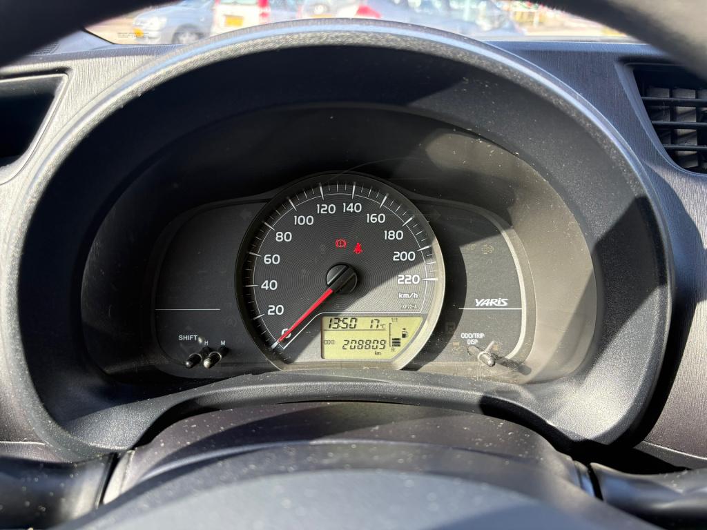 Toyota Yaris 1.0 vvt-i aspiration