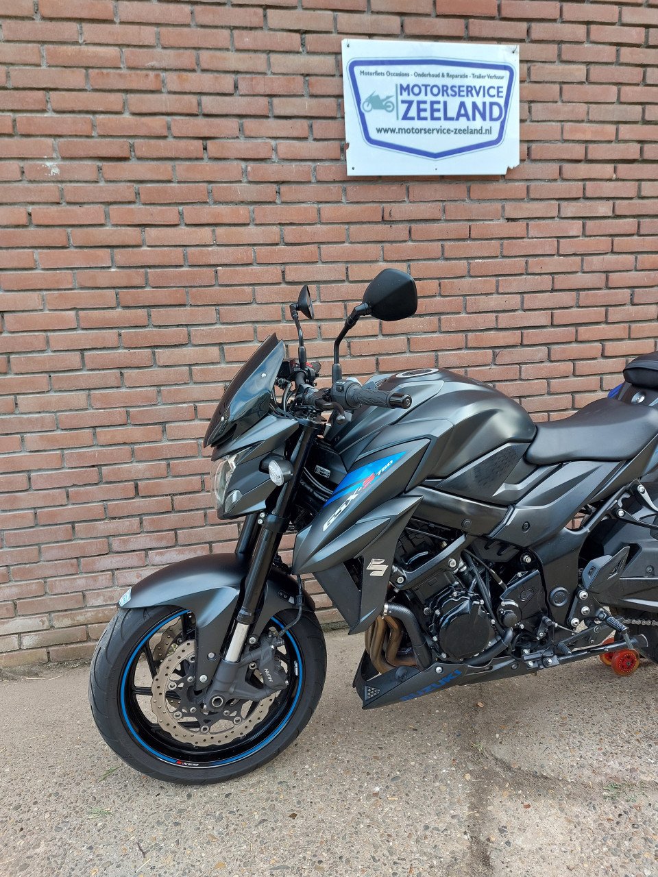 Suzuki GSX-S 750 (ABS, TC)
