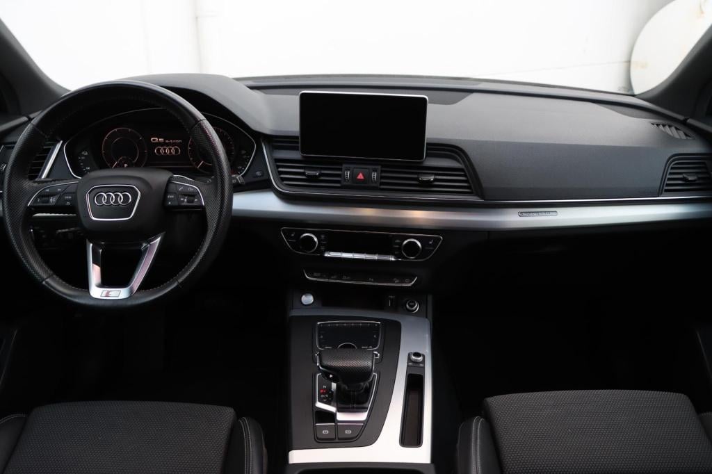 Audi Q5 55 tfsi e quattro competition s-tronic 367pk