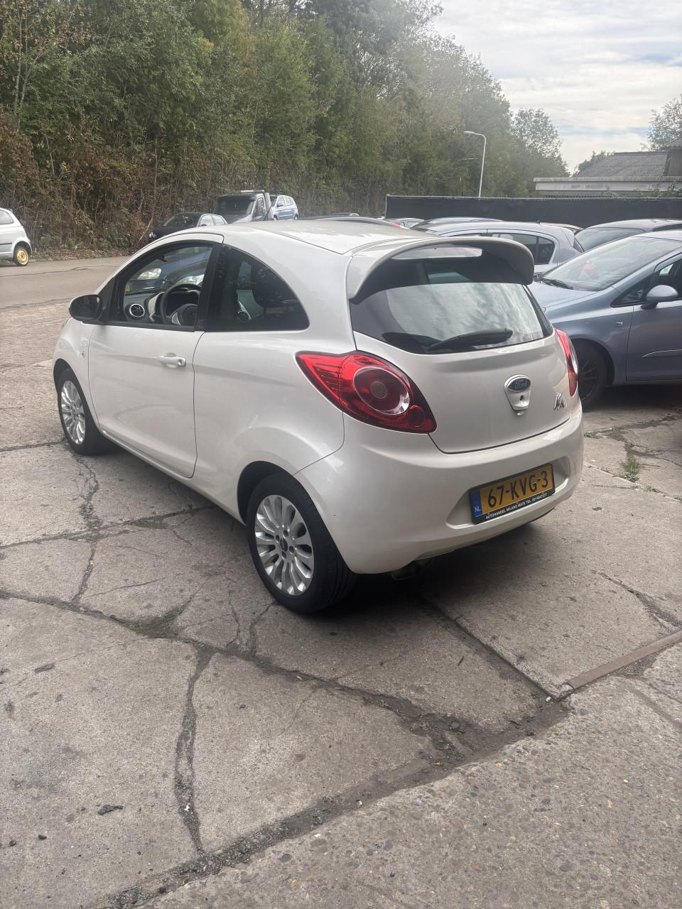 Ford ka jaar apk