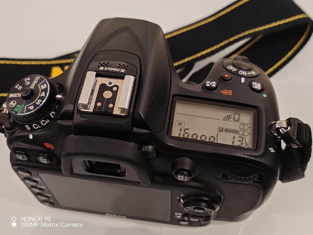 Nikon d7200 en 18-140 lens