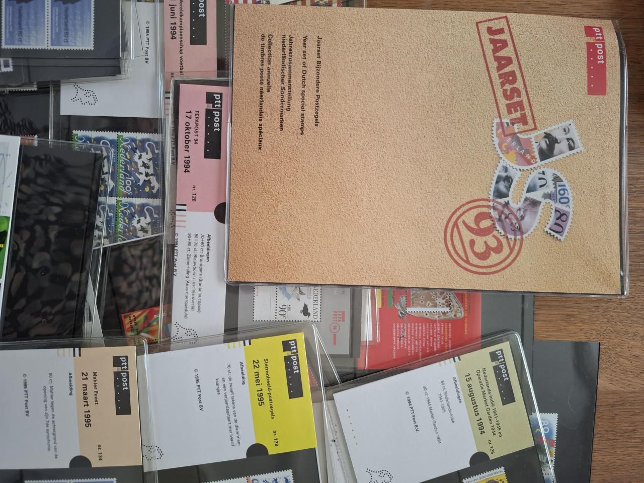 Mapjes postzegels