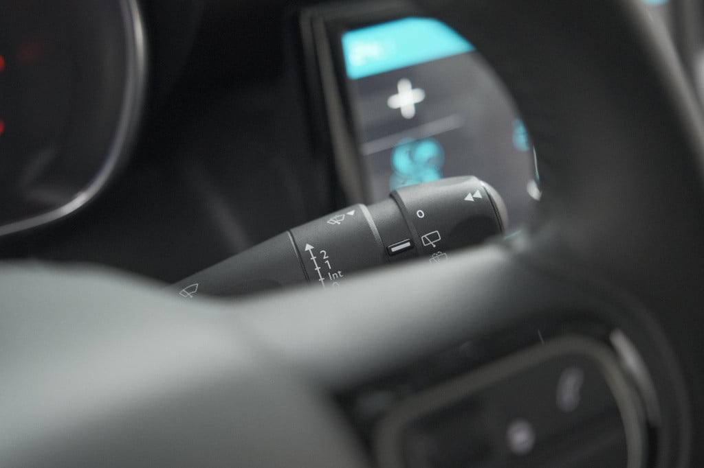 Citroen C3 Aircross puretech 130 eat6 max | camera | navigatie | apple carp