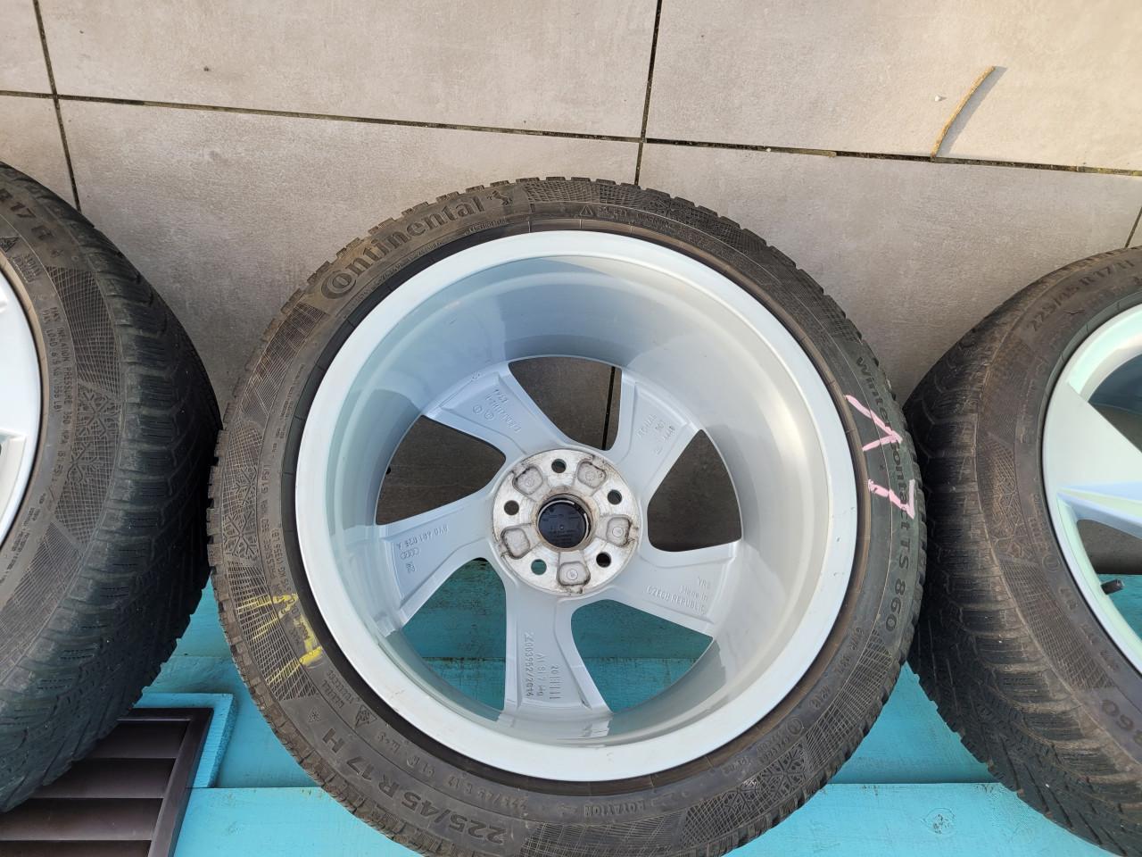 Te koop 4 velgen en winterbanden