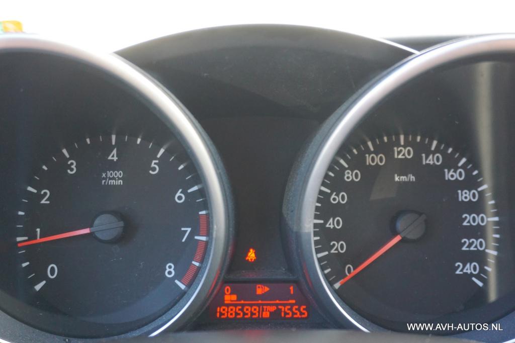 Mazda 3 1.6 business