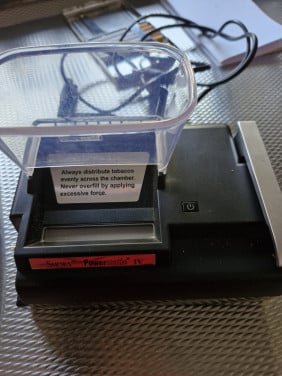 Electrische sigarettenmachine