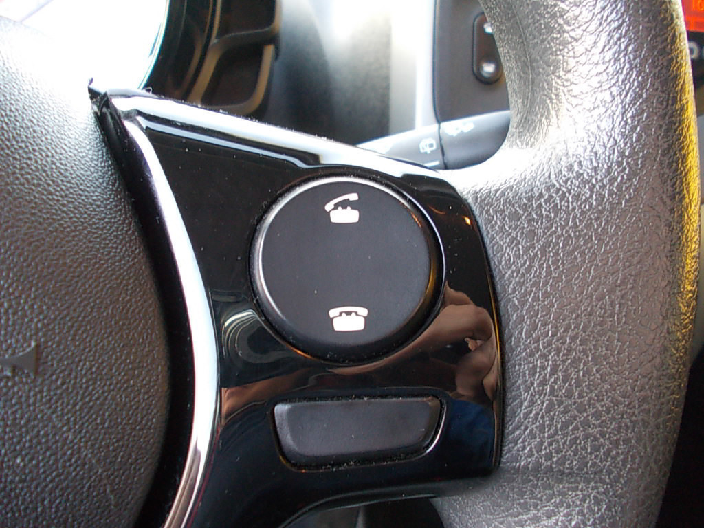 Peugeot 108 1.0 vti 5-drs, airco bleutooth (btw verr.b.)