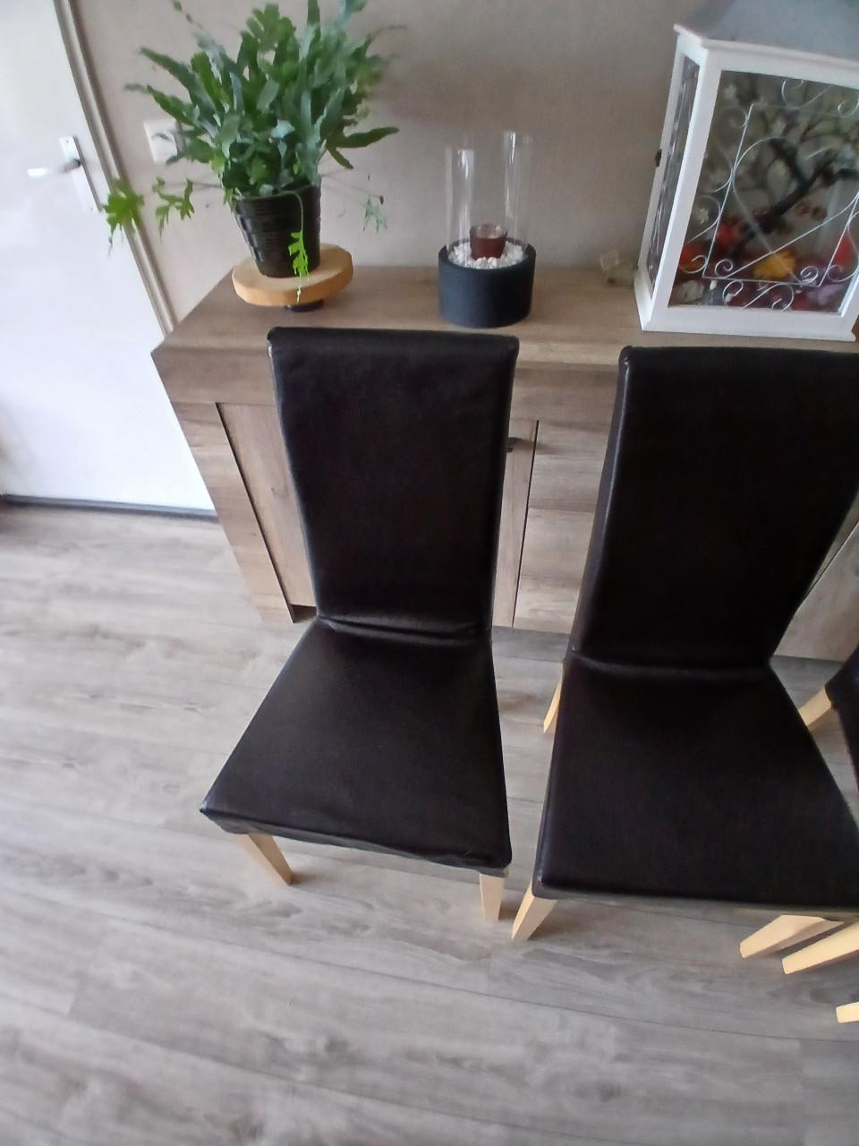 Eetkamerstoelen