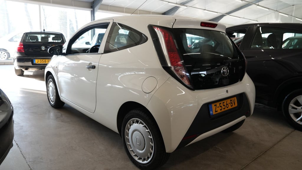 Toyota Aygo 1.0 vvt-i x
