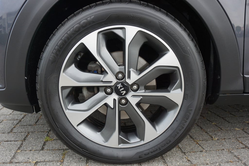 Kia Stonic 1.4 mpi automaat -  climate / navi / cruise / parkeers. / camera