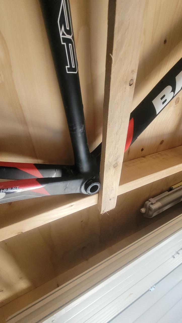 Basso Astra carbon frame schade