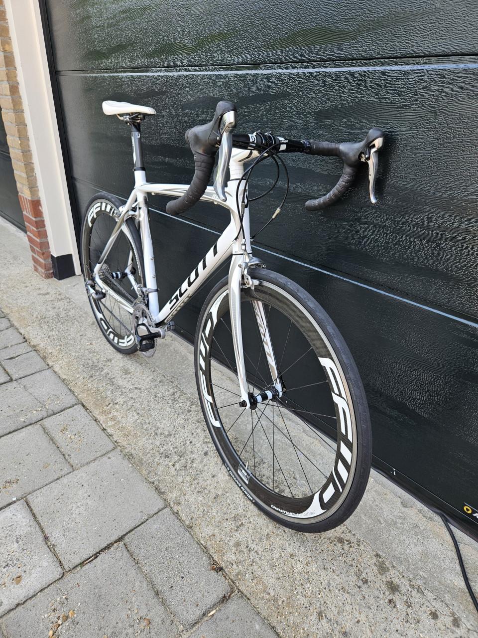 Scott Speedster - maat L - FFWD carbon wielen.