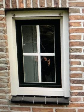 Kunststof kozijn met rolluik draaikiep raam zonder spijlen