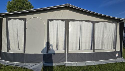 Dorema madrid 240 maat 13 (950-975cm)