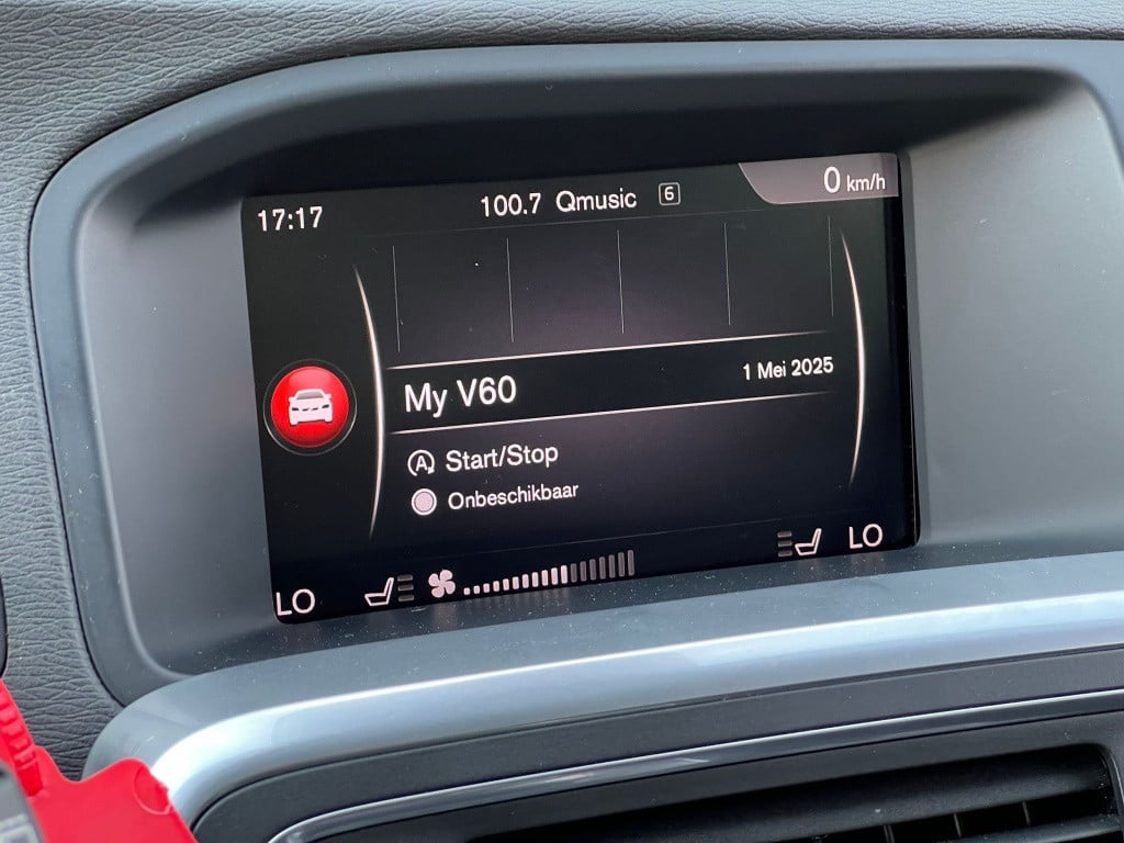 Volvo V60 t3 153pk dynamic ed| navi| climate| stoel.verw| pdc
