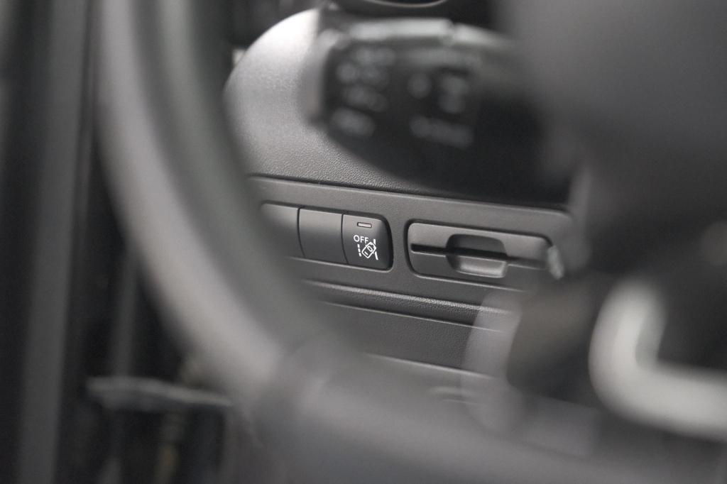 Citroen C3 Aircross puretech 130 eat6 shine pack | camera | apple carplay |