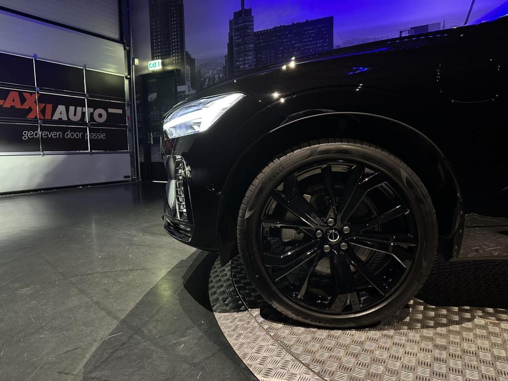 Volvo XC60 2.0 t8 plug-in hybrid awd plus black edition *c-four*b&w*winterp