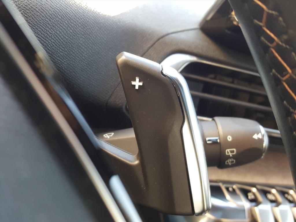 Peugeot 3008 1.6 plug-in hybrid 225pk e-eat8 gt pack apple carplay & androi